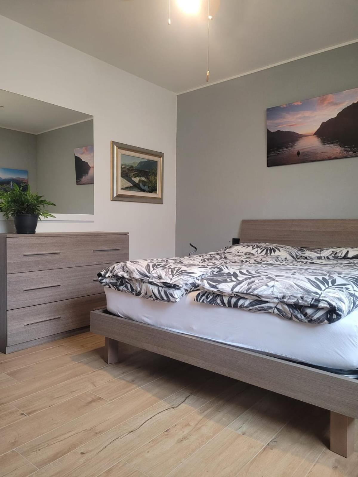 Apartment Sweet Retreat Dro Buitenkant foto